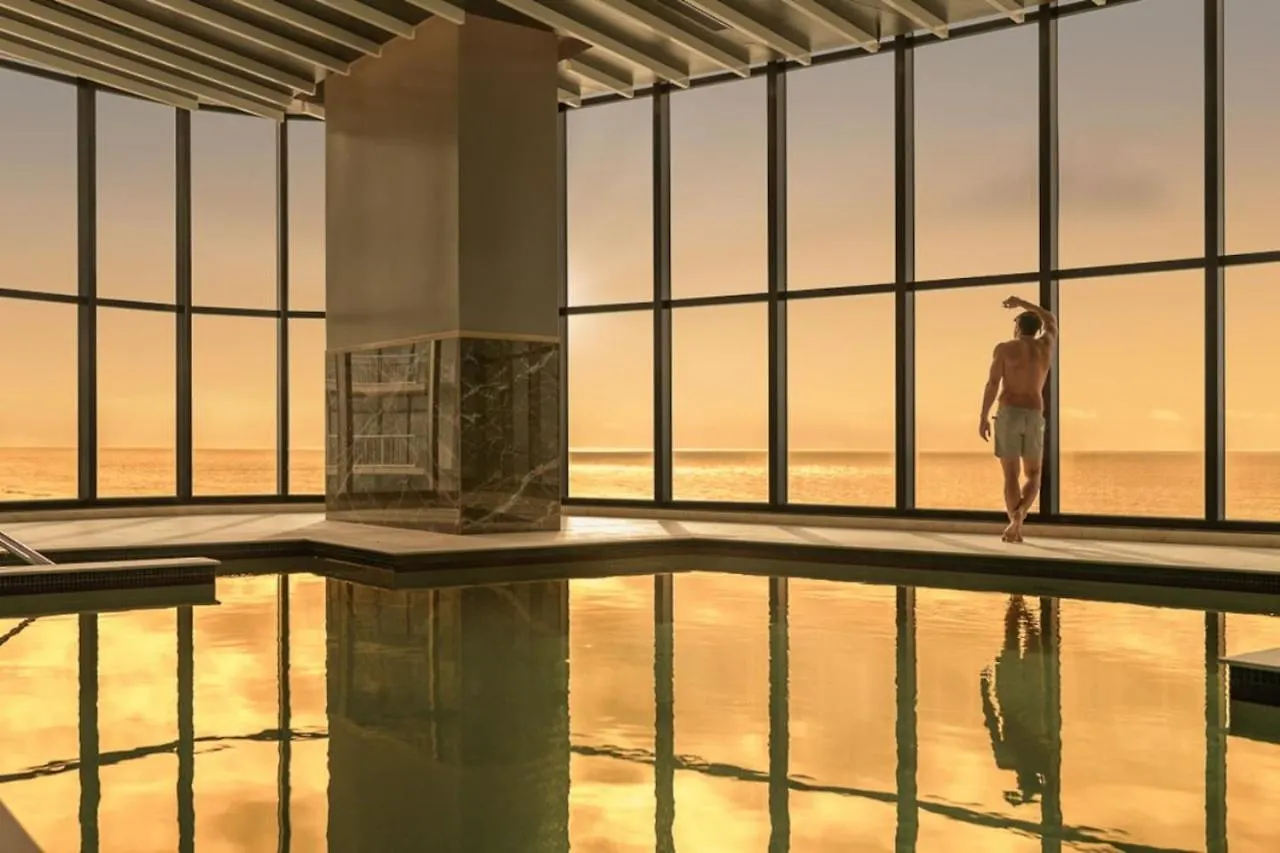 Stunning Ocean View 2 Bedroom Surfers Paradise Gold Coast Australia